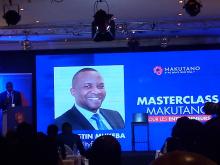 Masterclass Makutano : le DG d’EquityBCDC Célestin Mukeba encourage les startups et PME à solliciter le financement auprès des banques